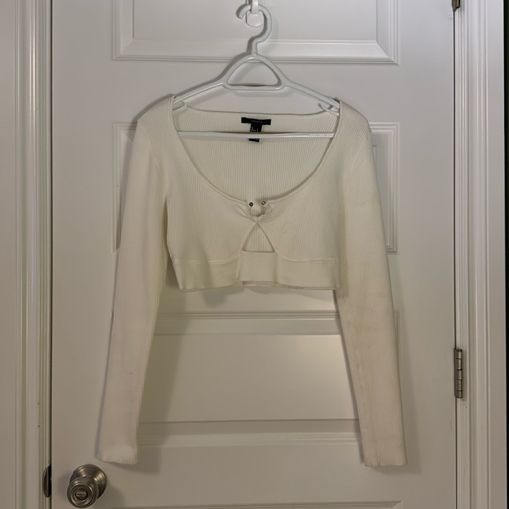 Forever 21 off-white crop sweater